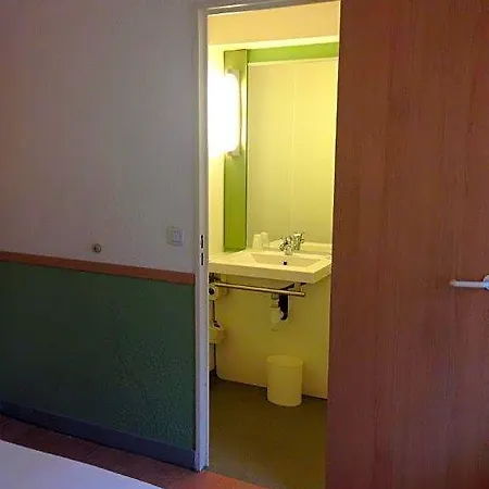 Hotel Ibis Budget 2*