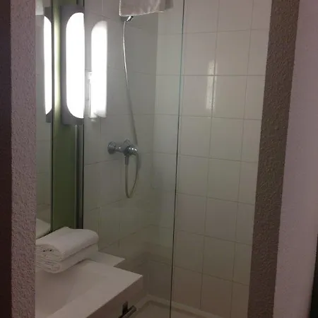Hotel Ibis Budget 2*