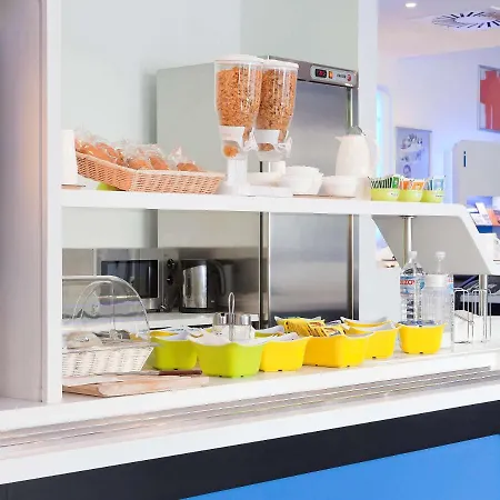 Ibis Budget Hotel 2*